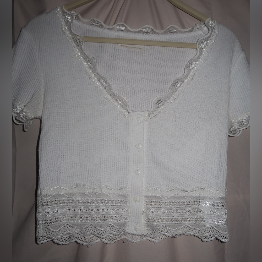 Dainty Urban Outfitters top